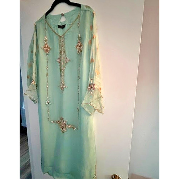 Pakistani Designer Sarosh Salman Dress. Mint Green. Handcrafted - Picture 5 of 9
